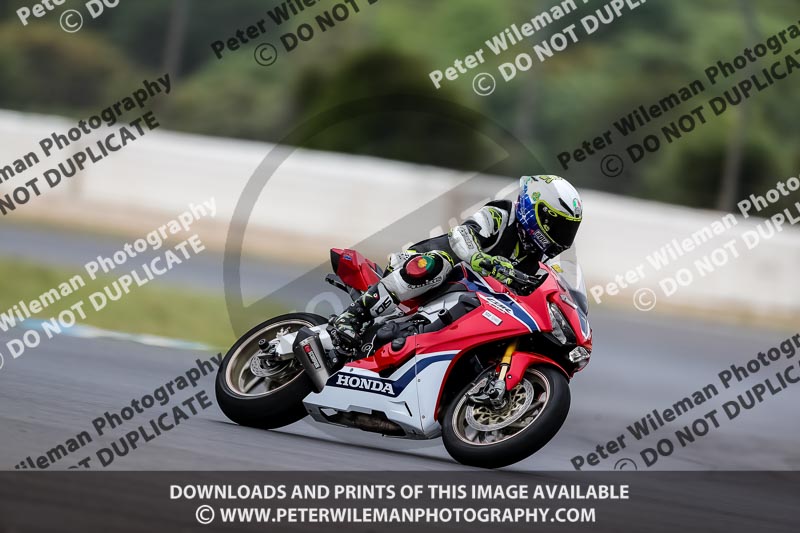 estoril;event digital images;motorbikes;no limits;peter wileman photography;portugal;trackday;trackday digital images